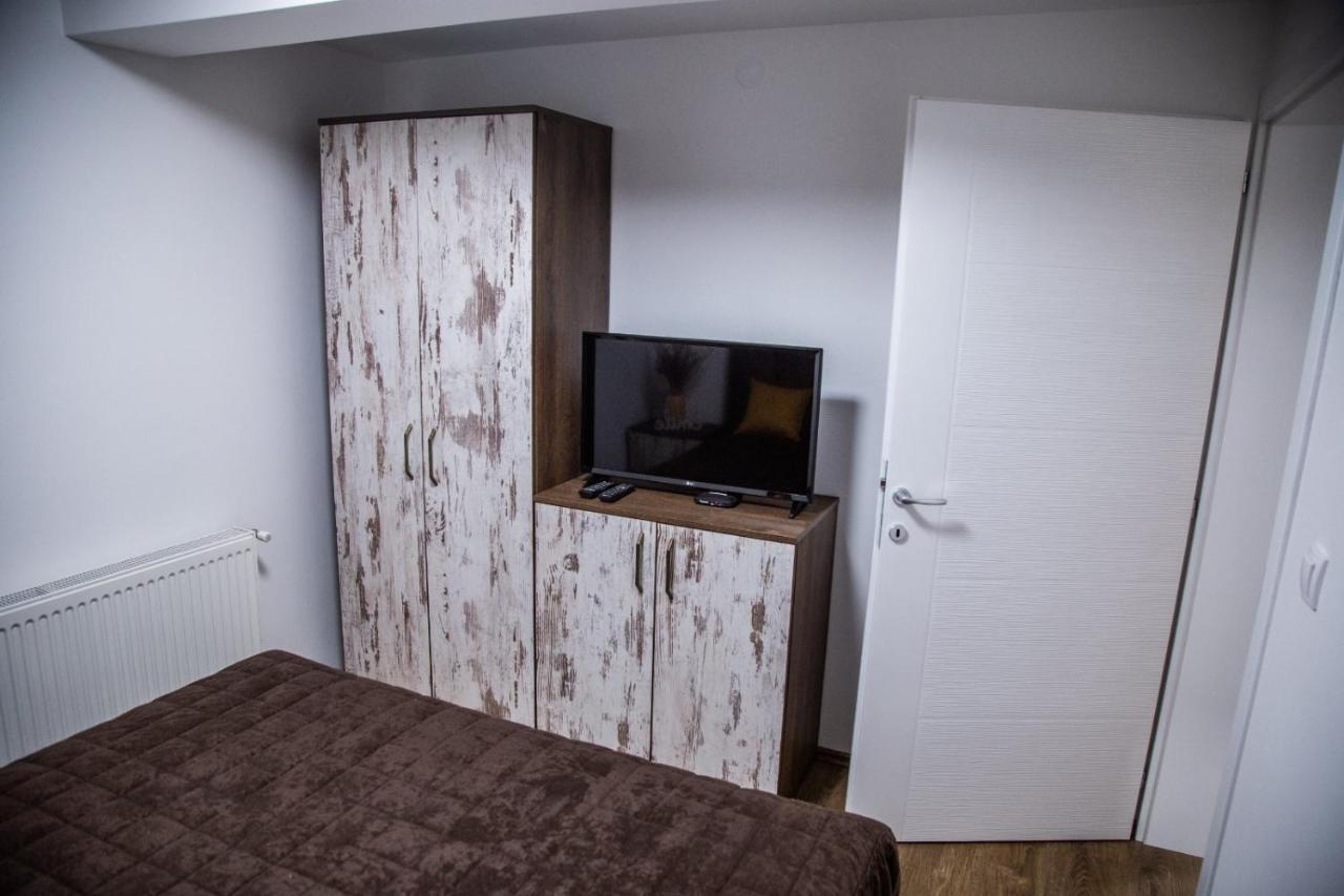 Apartamento Smile Pirot Exterior foto